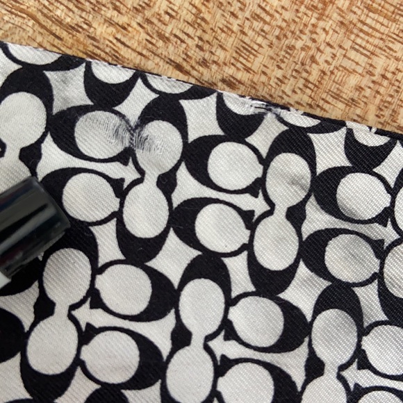 COACH Silk Handbag/Hair Scarf - Picture 4 of 4